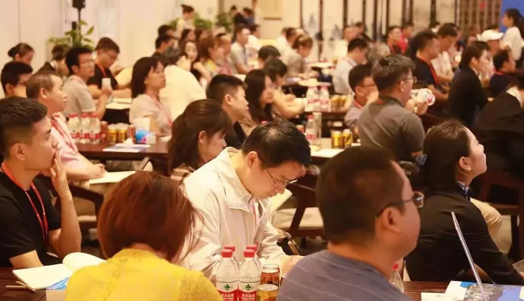 企業(yè)管理培訓小.png 企業(yè)管理培訓小.png